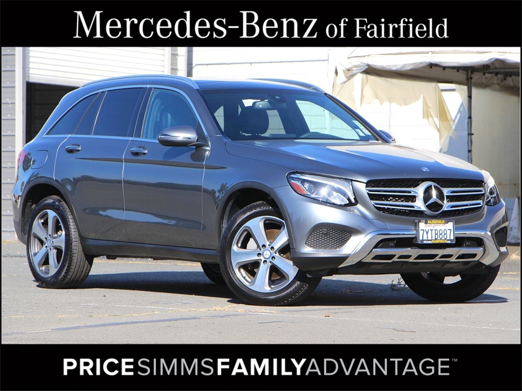 Certified Pre Owned 17 Mercedes Benz Glc 300 Suv In Fairfield Tp8567 Mercedes Benz Of Fairfield